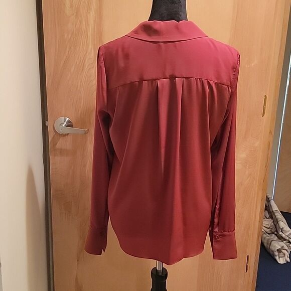 Bailey 44 rust color wrap blouse sz med - Picture 3 of 8